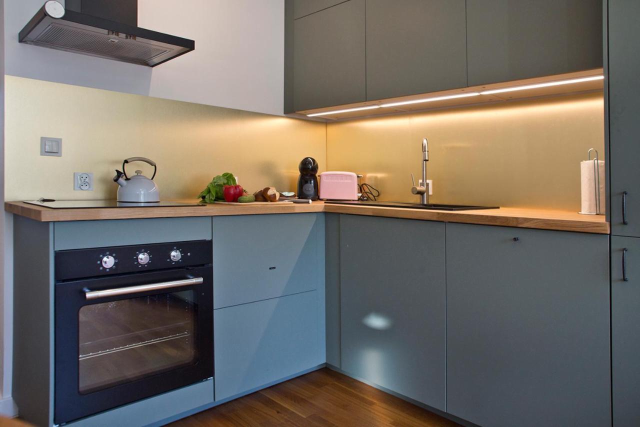 Zoliborz P&O Serviced Apartments وارسو المظهر الخارجي الصورة